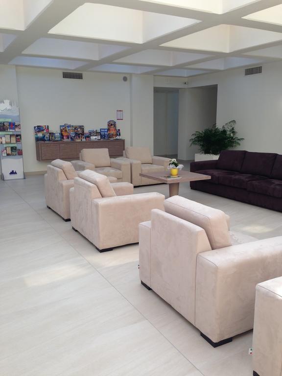 Hotel Residence Holiday Sirmione Exterior foto